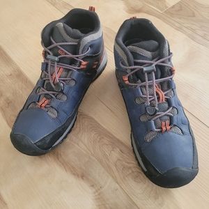 KEEN waterproof hiking boots